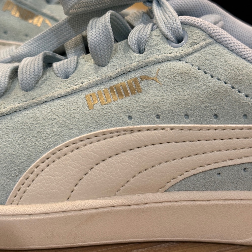 Puma Vikky v3 Womens Light Blue Suede Sneakers Shoes Size 7.5 NEW